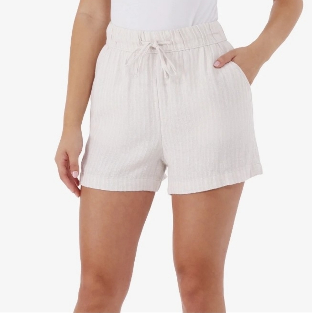 NWT Women's Linen Blend Pull On Shorts - Picture 2 of 4